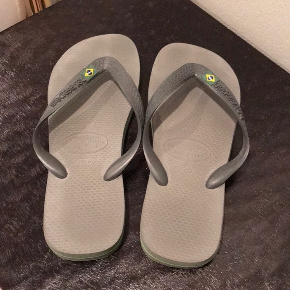 poshmark flip flops